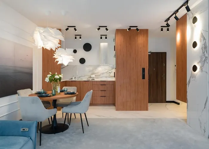 Daire Wilczak With Free Garage By Renters Poznan