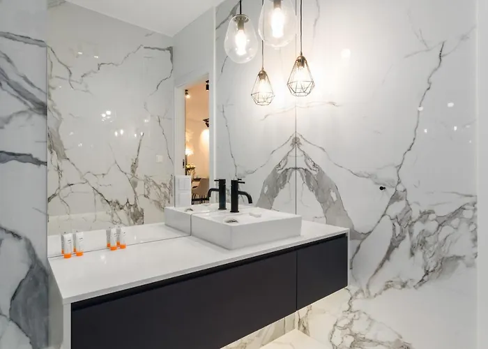 Daire Wilczak With Free Garage By Renters