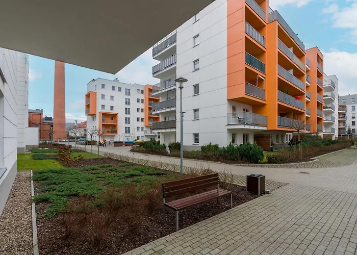 Wilczak With Free Garage By Renters Poznań